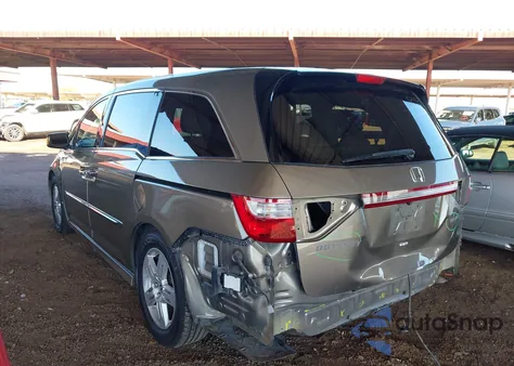 2012 Honda Odyssey Touring/Touring Elite from USA, damaged, VIN 5FNRL5H9XCB140822